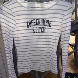 Abercrombie Kids top. Size 13/14